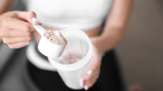 プロテインで蕁麻疹は出る？